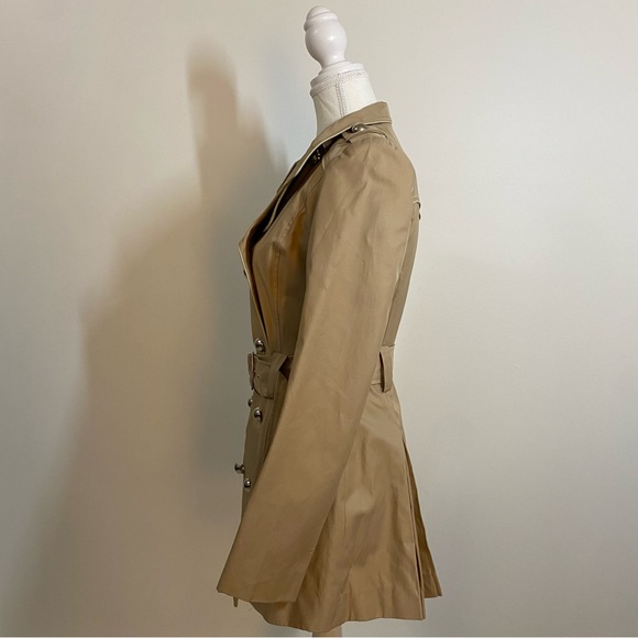 Woman Spring Trench Coat - Picture 3 of 9